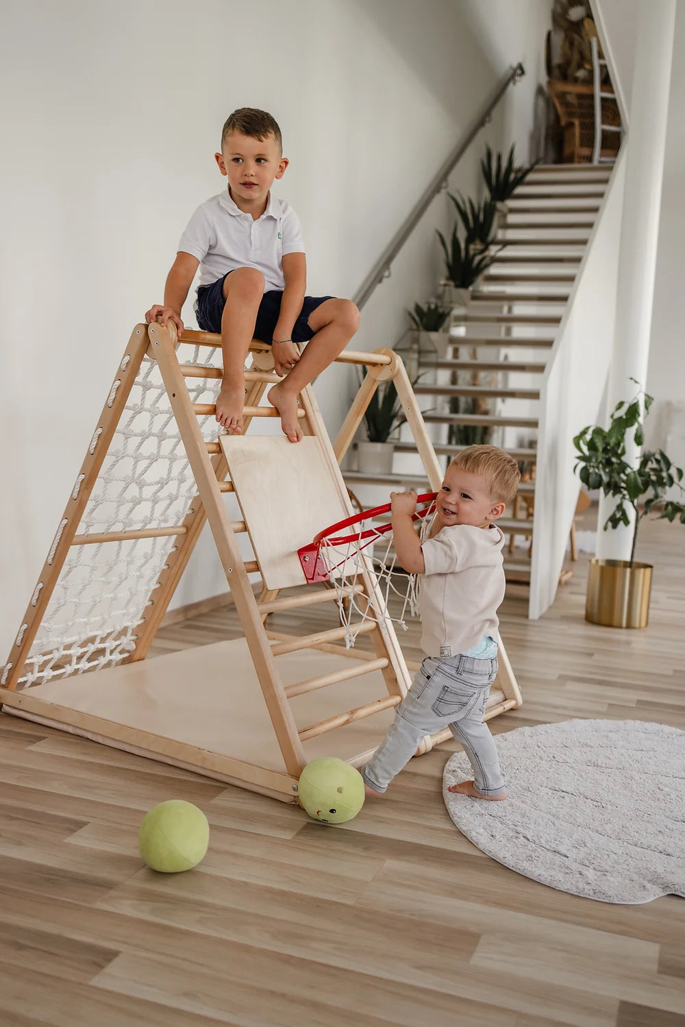 Cliff Flex Climbing Frame