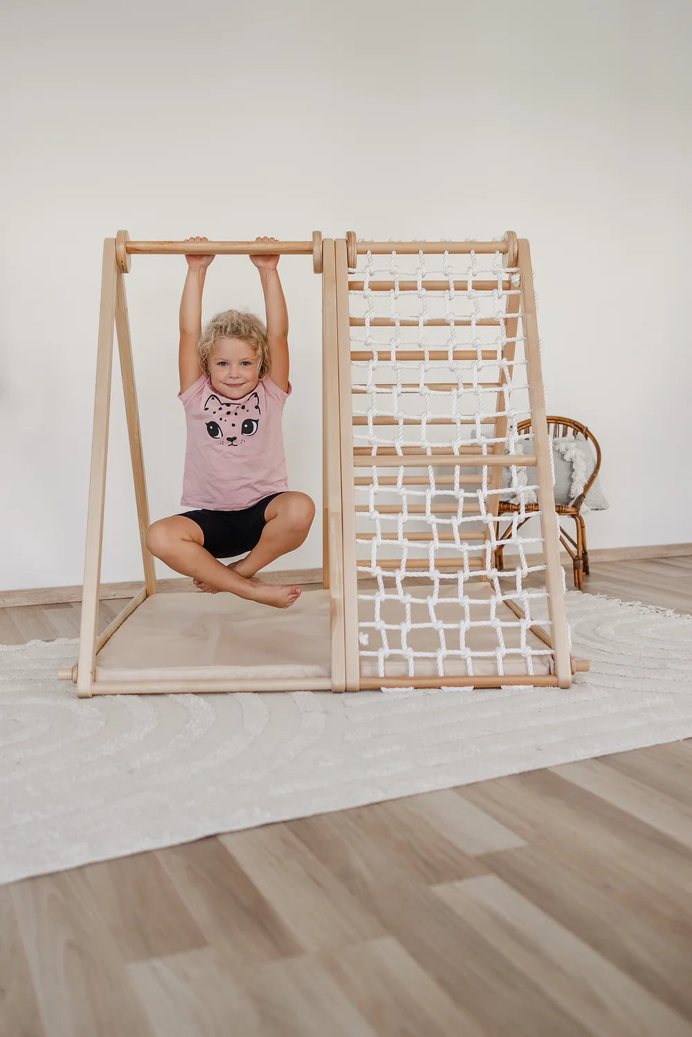 Cliff Flex Climbing Frame
