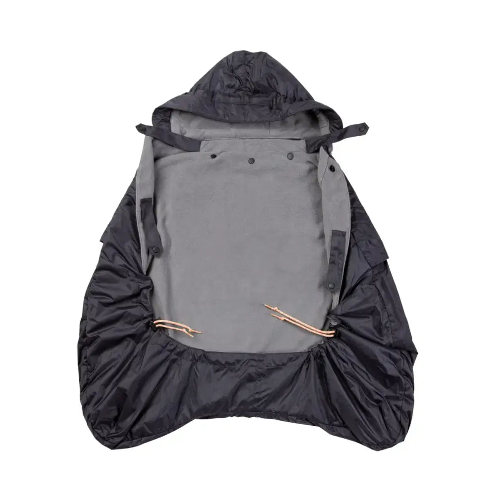 Hyr Ergobaby Vinterskydd med fleece för Bärsele av Parently.