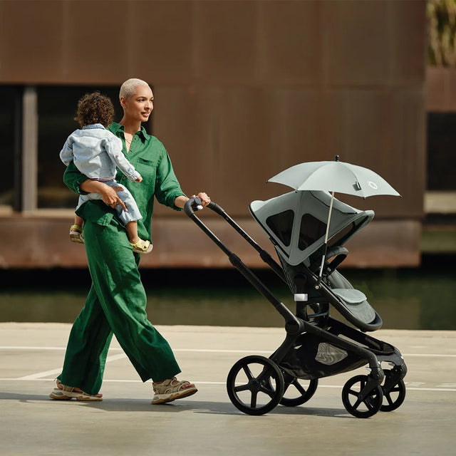 Bugaboo Fox 5 Breezy sufflett monterad på sittvagn