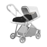 Hyr Thule Newborn Nest svart åkpåse hos Parently