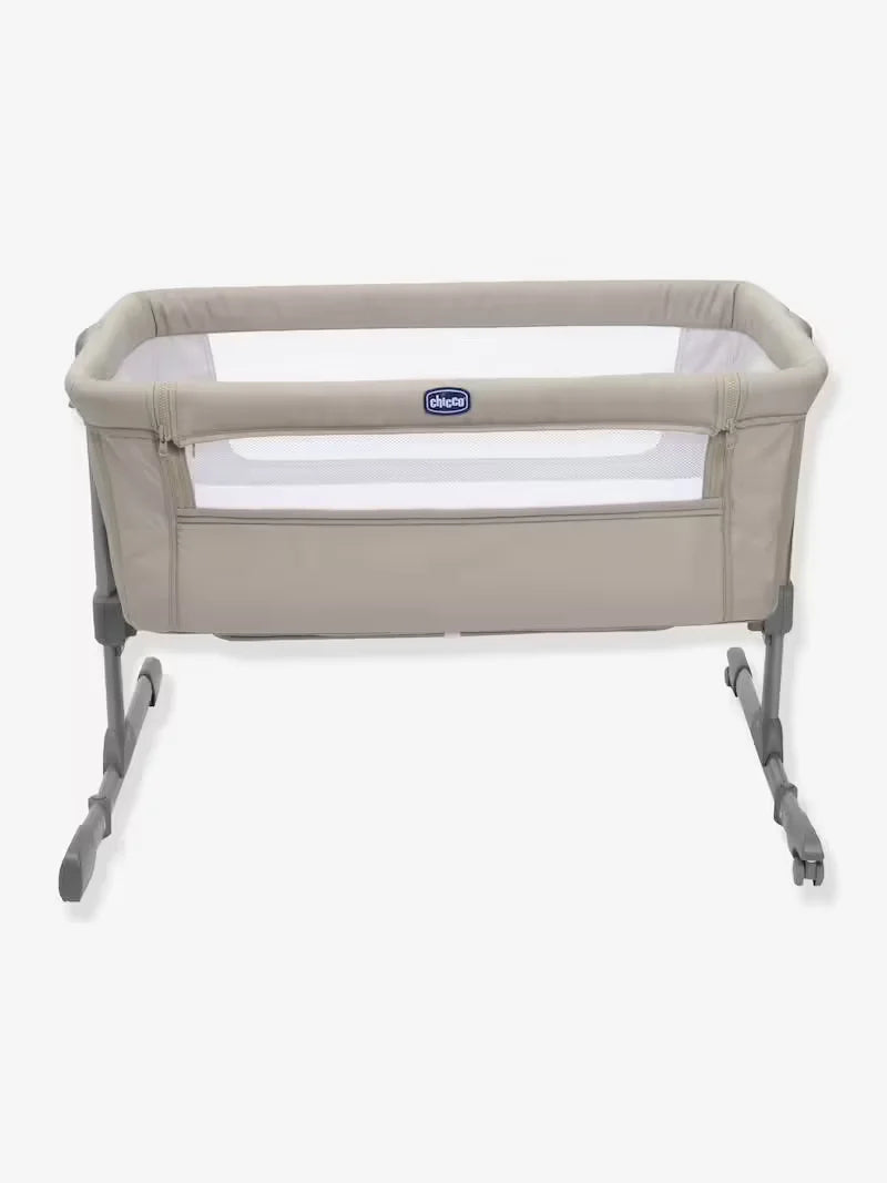 Parently hyr Chicco Next2Me Essential Bedside Crib