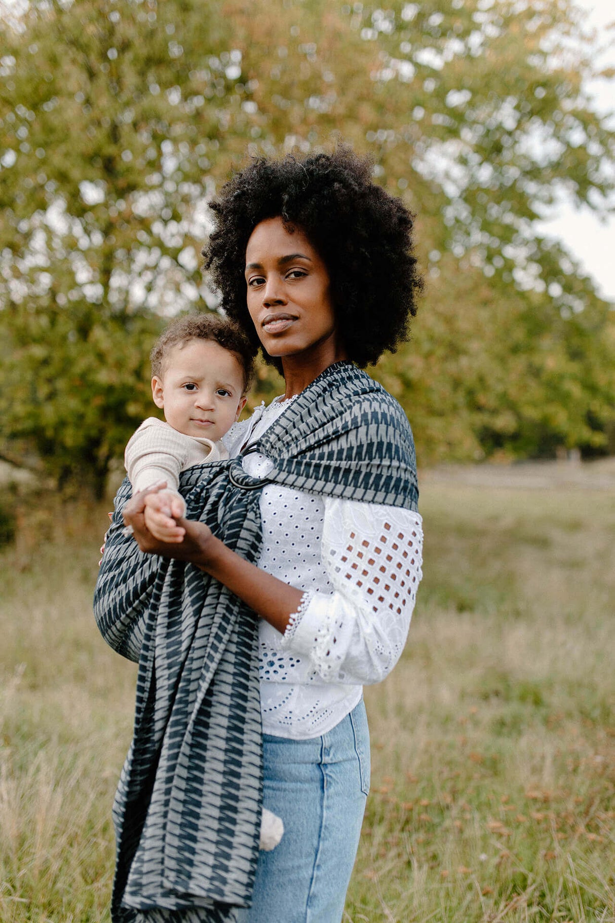 Luie Baby - Houndstooth Ring Sling